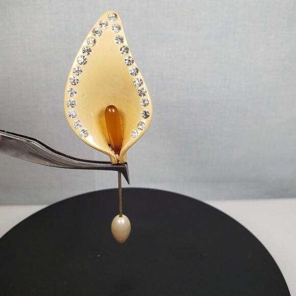 Vintage 1940's Celluloid Calla Lily Cream Clear Rhinestones 4" Stick Pin Brooch - Picture 9 of 15